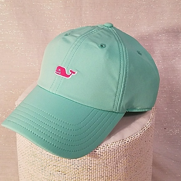 Vineyard Vines Accessories - Vineyard Vines Performance Hat